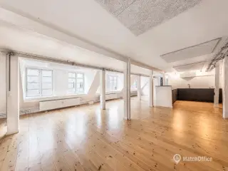 Charmerende baghus midt i City - hele 2 terrasser til fælles brug