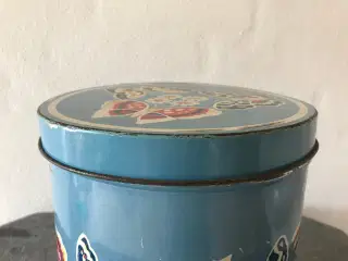Stor dekorativ dåse m. sommerfugle (retro)