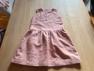 Noa Noa Kjole str.134 og tøj i 134