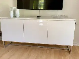 Skænk blank hvid