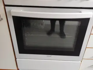 Gram keramisk komfur