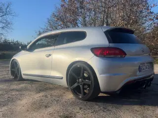 VW Scirocco 2.0 TSI DSG 