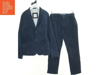 Jakkesæt i fløjl fra Okaidi (str. 152 cm)