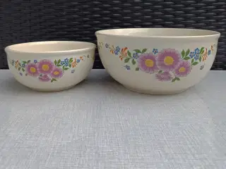 Torgau DDR. To porcelæns skåle.