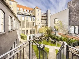 8 personers kontorsuite