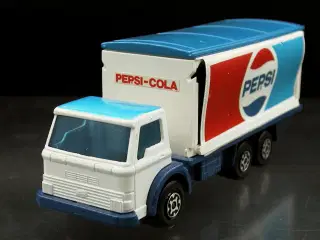 Matchbox Super Kings K-40 "Pepsi"