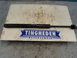 Fendt 6330 Cylinder 45140005