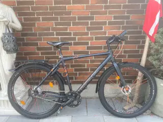Købt til 6299 kr 27,5 tommer topmodellen 