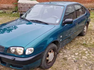 2001 Toyota corolla 1.4 liftback