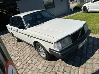 Volvo 240 GLT 2,3