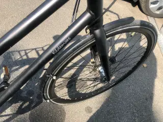 Dam Cykler