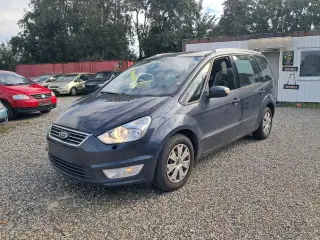 Ford Galaxy 2,0 TDCi 140 Ghia
