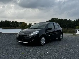 Renault Clio III 1.2l TCe 100 fra 2011 sælges 