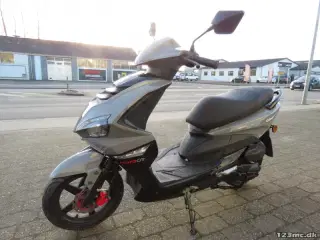 MotoCR Comet SP