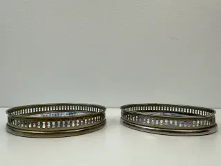 2 stk. vintage bordskånere / glasbrikker