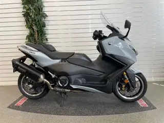 Yamaha TMAX Tech Max