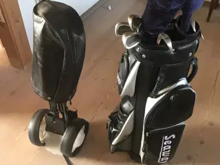 Golfsæt - 12 køller og vogn