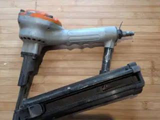 Tjep beslagsøm pistol "ratada"