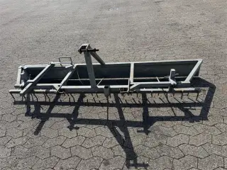 - - - Ridebaneplaner