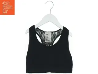 Sort sportsbh med netdetaljer fra H&M (str. 158)