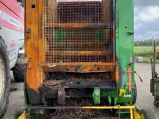 John Deere 590 Sælges i dele/for parts