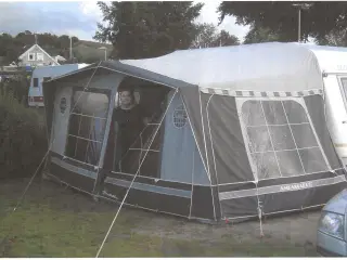 FORTELT TIL CAMPINGVOGN ISABELLA AMBASSADOR 2502