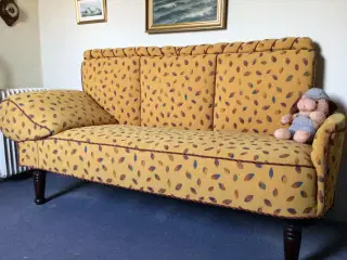 Sofa gives bort grundet flytninf