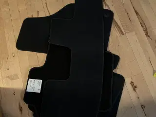 Helt nye måtter til ww sharan købt hos ww