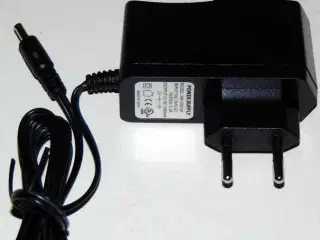 Strømforsyning AC/DC Adapter 5VDC 1500mA