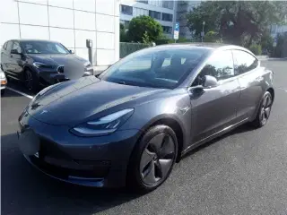 Tesla Model 3  Long Range AWD