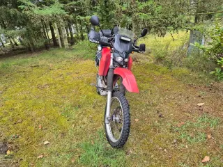 XR440 adventure maskine