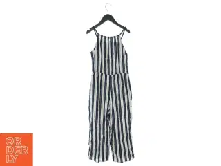 Buksedragt fra H&M (str. 146)