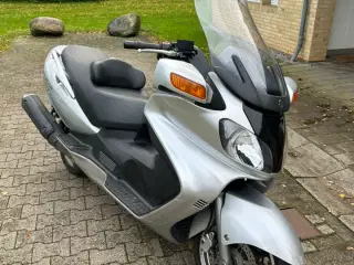 Burgman 650 an