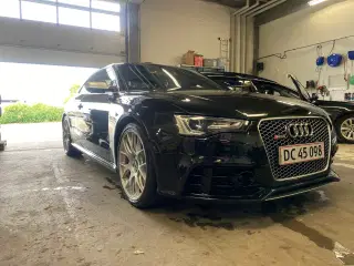 Audi rs5 
