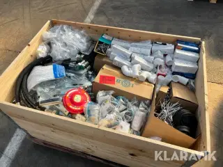 Lot - termostater, alarmer, skruer og øvrigt