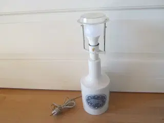 Fejlfri Royal Copenhagen bordlampe "Tyren" ca 44 c