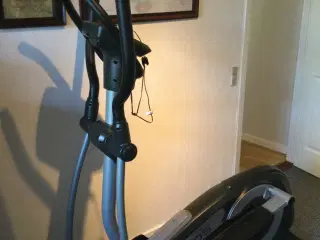 Cross trainer , AXOS kettler (P) , sælges