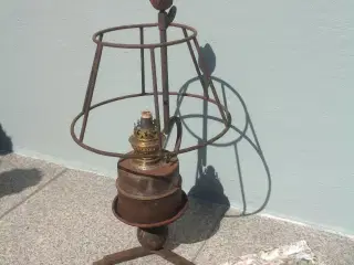 Olielampe / petroleumslampe 