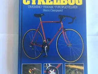 Politikens store cykelbog. Af Heino Døygaard