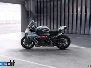 BMW M 1000 RR