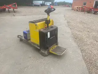 HYSTER P2 El hund