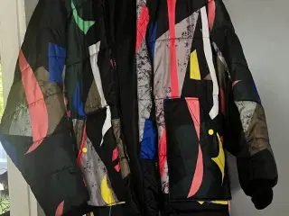 Farverig vinterjakke str m