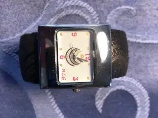 9 armbåndsure sælges samlet