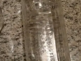 sutteflasker i glas
