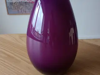 Stor Cocoon vase fra Holmegaard (26 cm) 