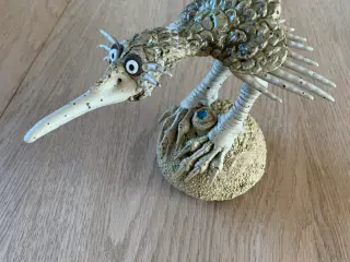 Skulptur af fugl