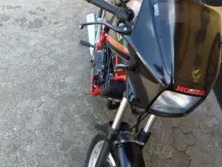 Honda VT 250 F