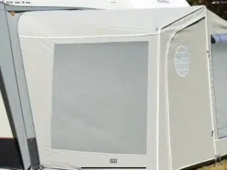 Isabella annex sand 300