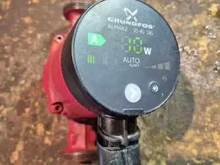 Grundfos Alpha 25-40-180 
