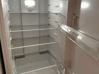 Logik Kølefryseskab – NoFrost